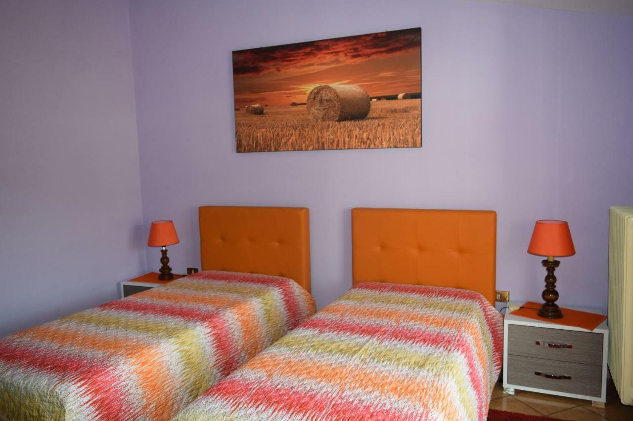 Amici Di Hackert Bed & Breakfast Caserta Exterior photo