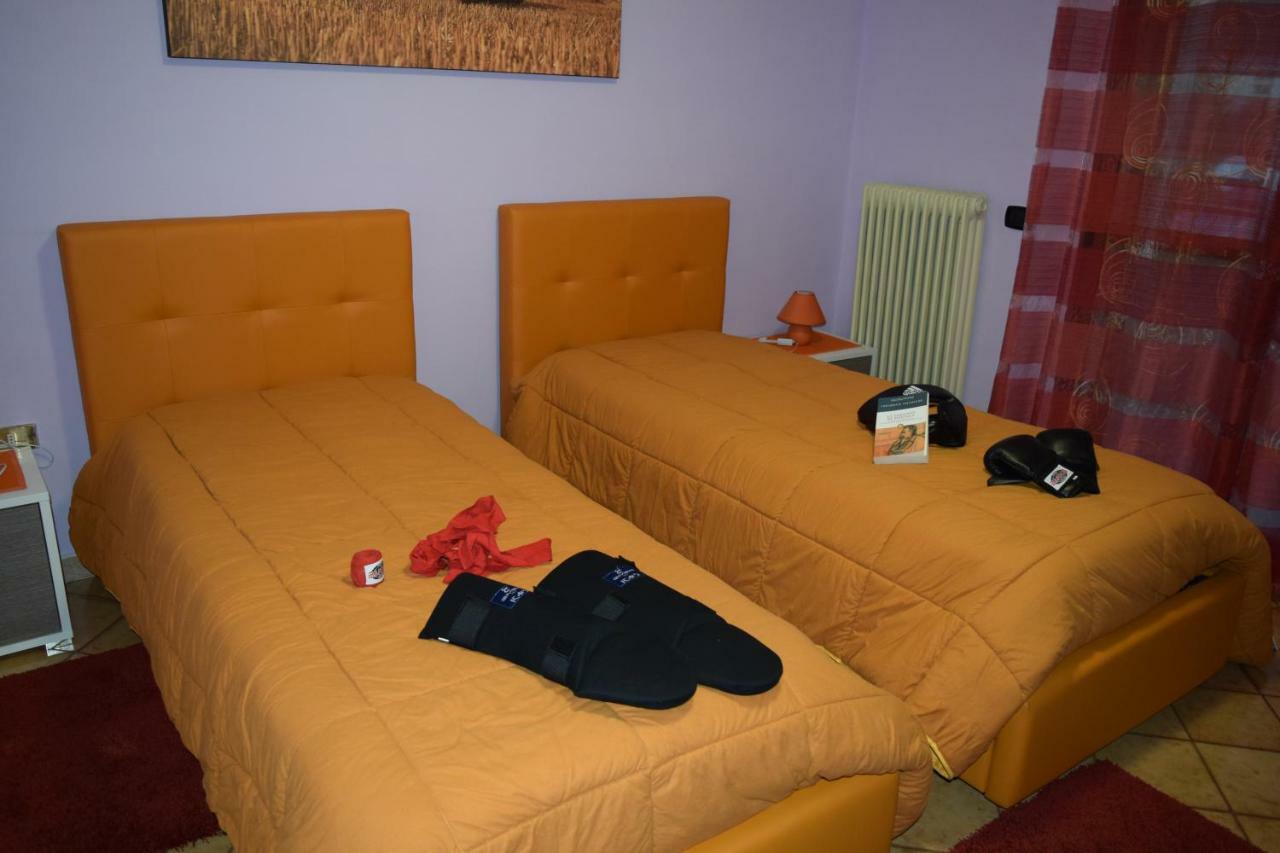 Amici Di Hackert Bed & Breakfast Caserta Exterior photo
